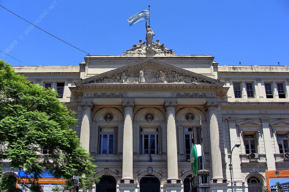 布宜诺斯艾利斯大学