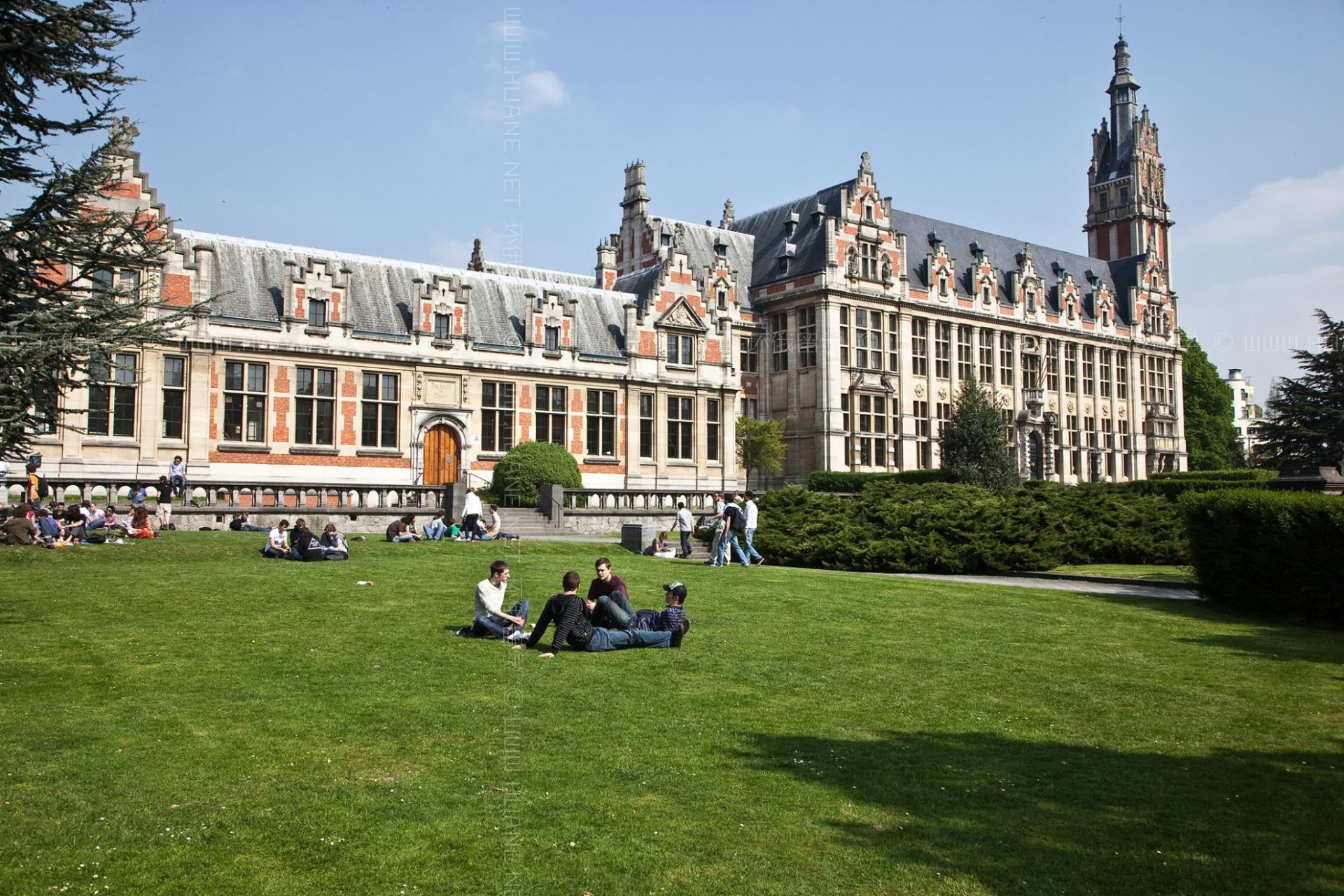 布鲁塞尔自由大学（法语）