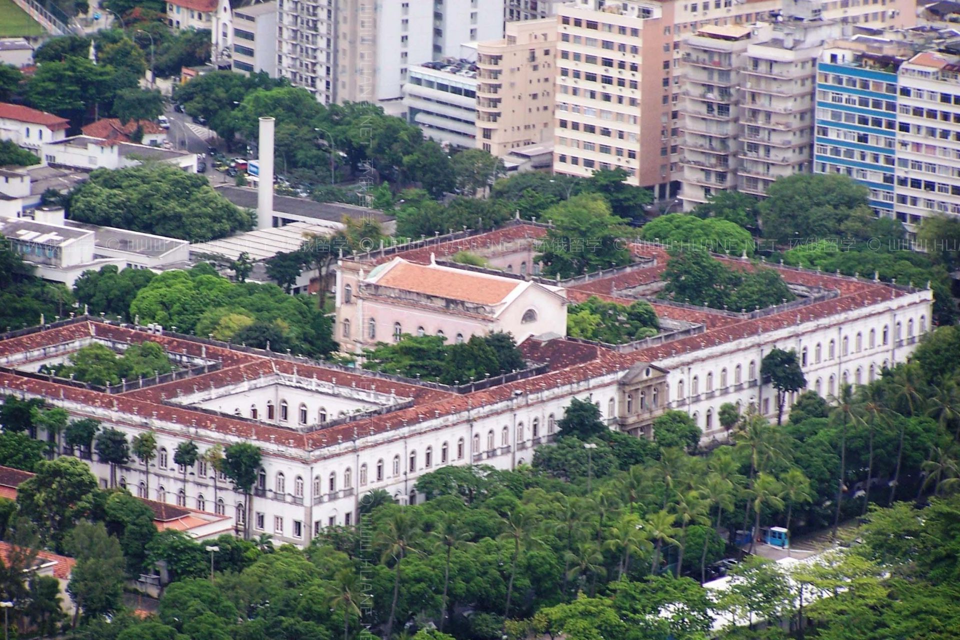 里约热内卢联邦大学