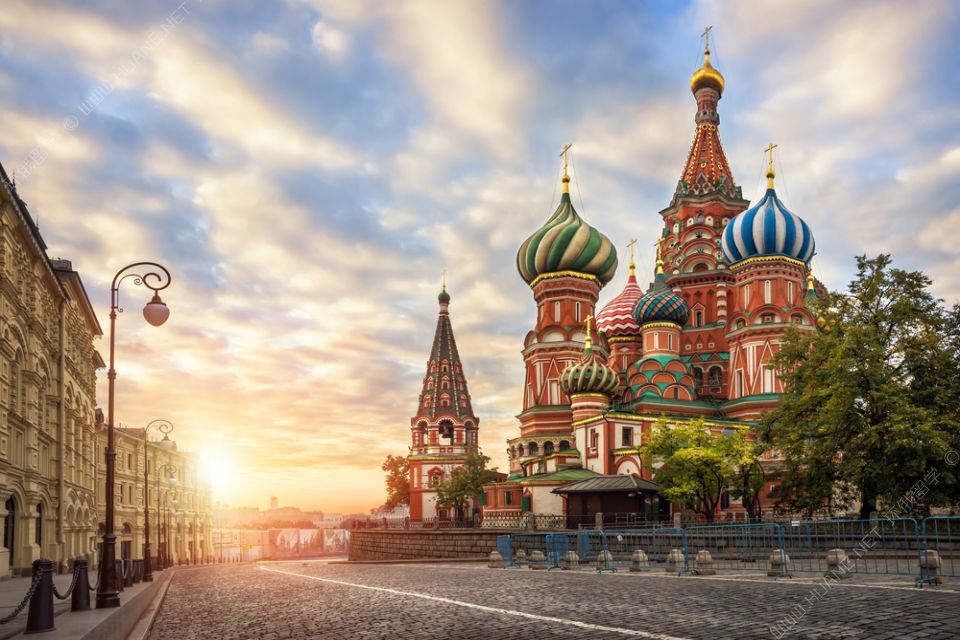 想知道俄罗斯留学怎么样，就先要了解赴俄留学的优势