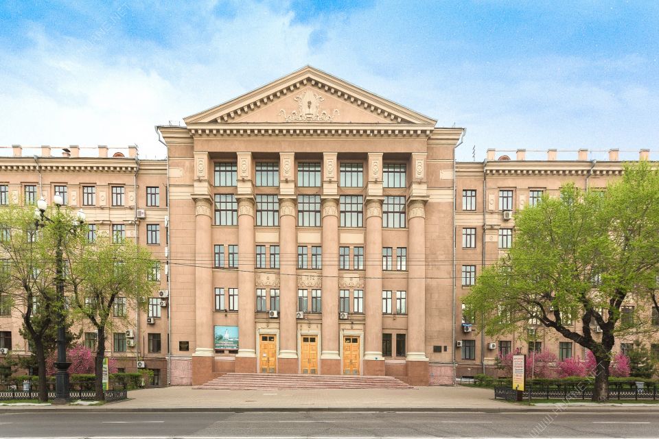 你知道俄罗斯远东国立医科大学在哪里吗？