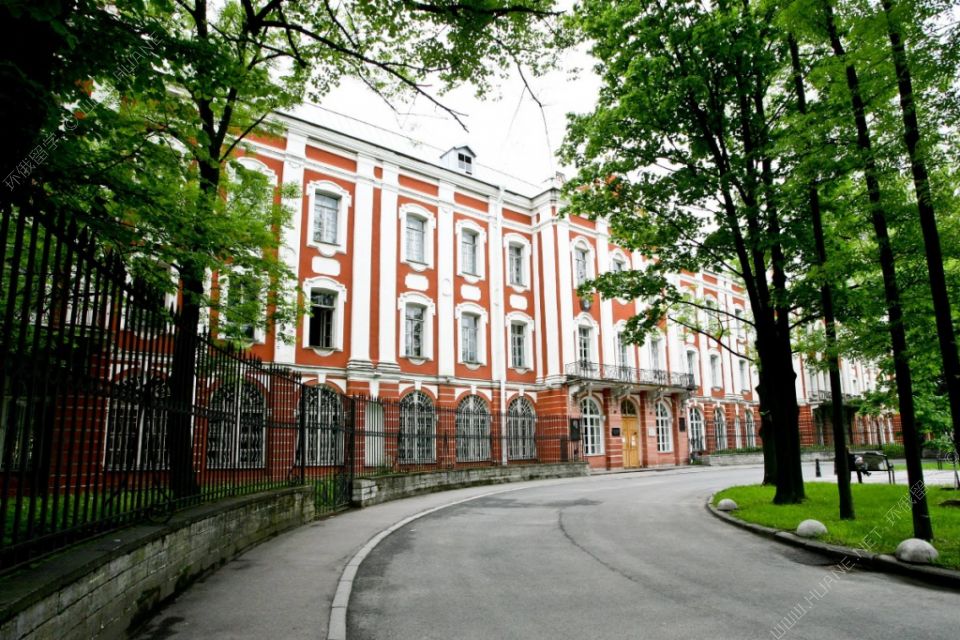 选圣彼得堡国立大学，就业也能轻松搞定。