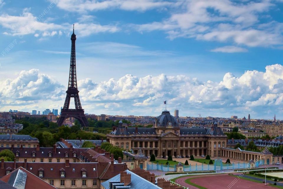 法国音乐学院留学费用并不是很高，教学环境却很好。