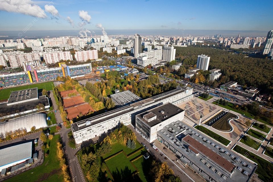俄罗斯国际关系学院学费价格很高, 但有这几种方法留学不贵。